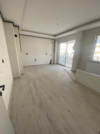 GÜVENAY - ÇORUM GÜLABİBEY MAH. KAPAKLI 3.SOKAKTA 2+0 SATILIK DAİRE 