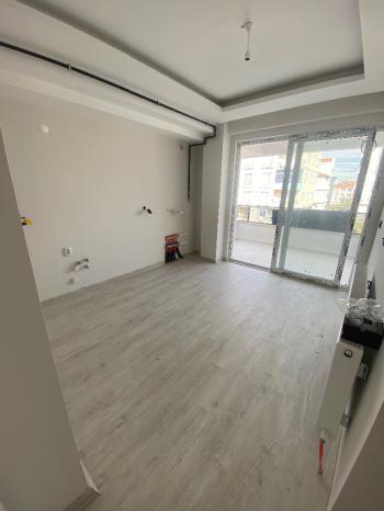 GÜVENAY - ÇORUM GÜLABİBEY MAHALLESİ KAPAKLI 3+1 SATILIK DAİRE