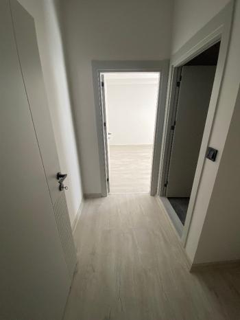 GÜVENAY - ÇORUM GÜLABİBEY MAHALLESİ KAPAKLI 2+1 SATILIK DAİRE 
