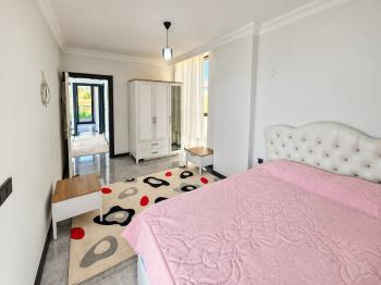 Didim Sağtur Elit 7 Sitesinde Denize 850 m Satılık 3+1 Tam Müstakil Villa