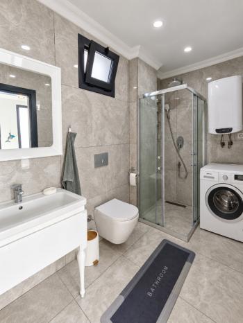 Didim Sağtur Elit 7 Sitesinde Denize 850 m Satılık 3+1 Tam Müstakil Villa