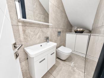 Didim Sağtur Elit 7 Sitesinde Denize 850 m Satılık 3+1 Tam Müstakil Villa