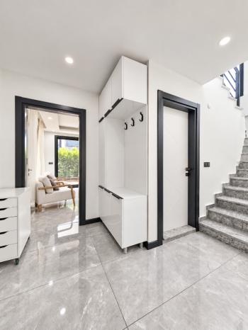 Didim Sağtur Elit 7 Sitesinde Denize 850 m Satılık 3+1 Tam Müstakil Villa