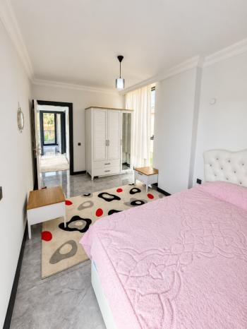 Didim Sağtur Elit 7 Sitesinde Denize 850 m Satılık 3+1 Tam Müstakil Villa
