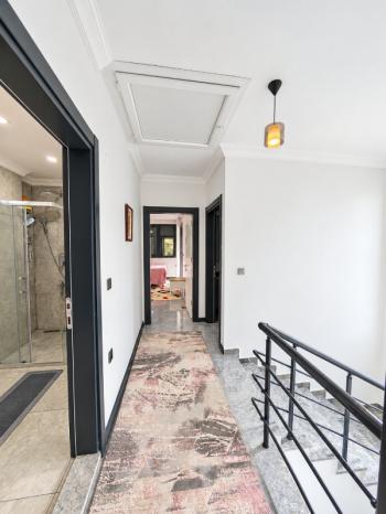 Didim Sağtur Elit 7 Sitesinde Denize 850 m Satılık 3+1 Tam Müstakil Villa