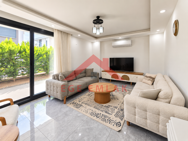 Didim Sağtur Elit 7 Sitesinde Denize 850 m Satılık 3+1 Tam Müstakil Villa
