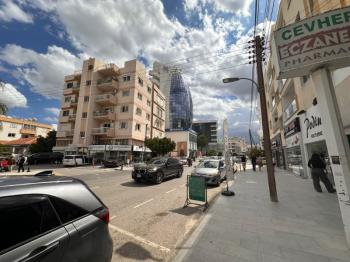 KÖŞLÜÇİFTLİKTE SIFIR EŞYALI YENİ TADİLATLI  3+1 KİRALIK DAİRE
