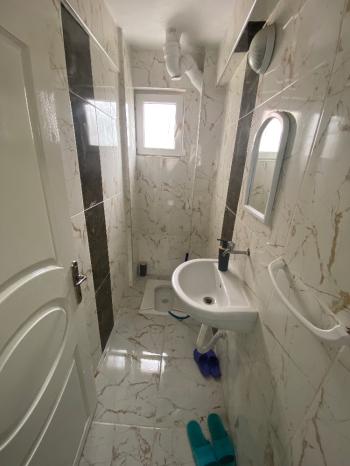 GÜVENAY - ÇORUM MİMARSİNAN MİMARSİNAN CAMİİ KARŞISI 4+1 BAKIMLI SATILIK DAİRE 