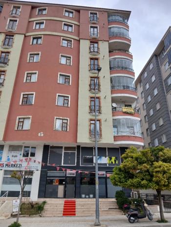 GÜVENAY - ÇORUM ÇEVRE YOLU ÜZERİNDE  SATILIK 4+1 DAİRE