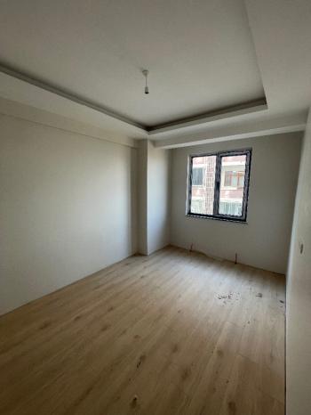 GÜVENAY - ÇORUM BAHÇELİEVLER MAH. BAHAR CADDESİ ÜZERİ 3+1 SATILIK DAİRE 