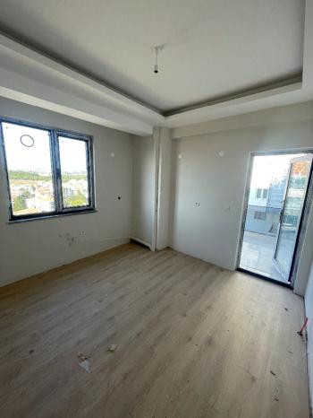 GÜVENAY - ÇORUM BAHÇELİEVLER MAH. BAHAR CADDESİ ÜZERİ 3+1 SATILIK DAİRE 