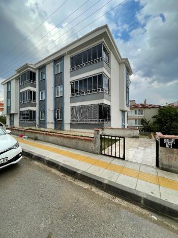 Güvenay -Çorum Bahçelievler Mahallesi Satılık 3+1 Daire 